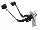 NEW CLUTCH & BRAKE PEDAL ASSEMBLY - BEETLE 58-79 - GHIA 58-74 - TYPE-3 62-74 - THING 73-74 (ACCEL PEDAL SOLD SEP.)